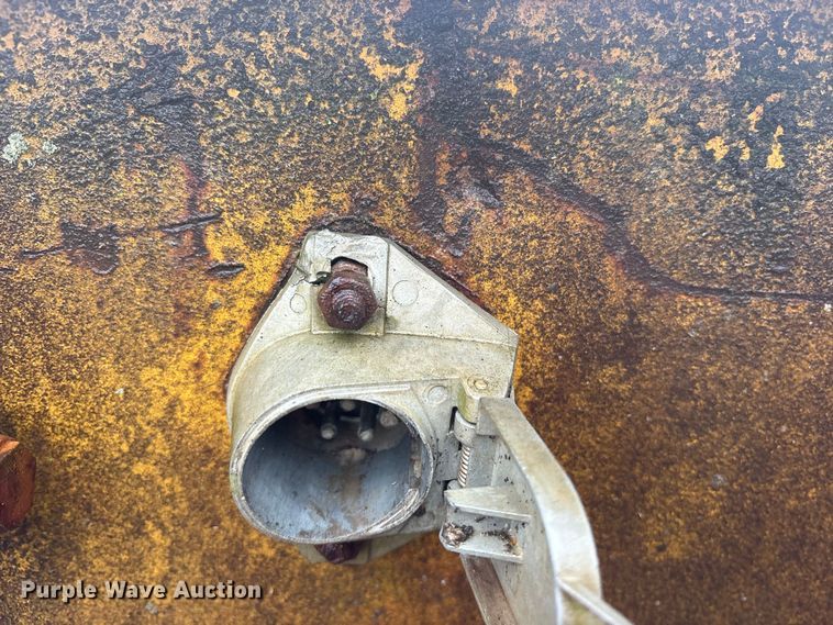 image for item ET7319 1995 Shop built drop deck equipment trailer