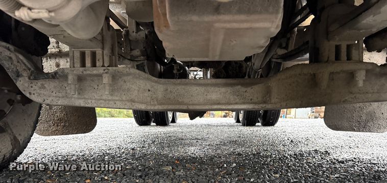 image for item ET7320 2007 Peterbilt 385 semi truck