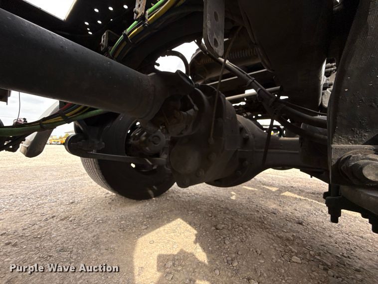 image for item EU5194 2021 Freightliner Cascadia 126 semi truck