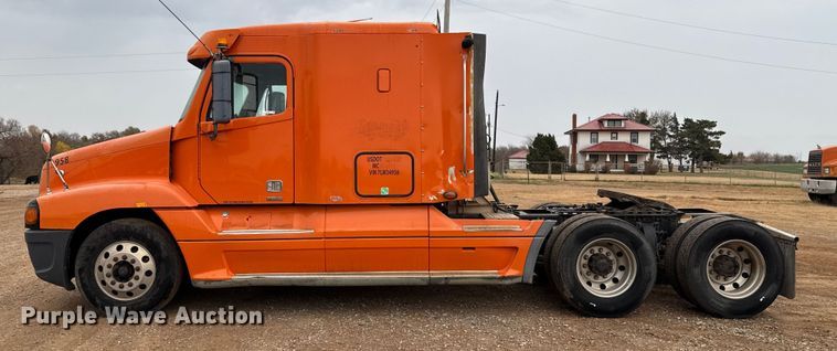 image for item EU5457 2007 Freightliner CST120 semi truck