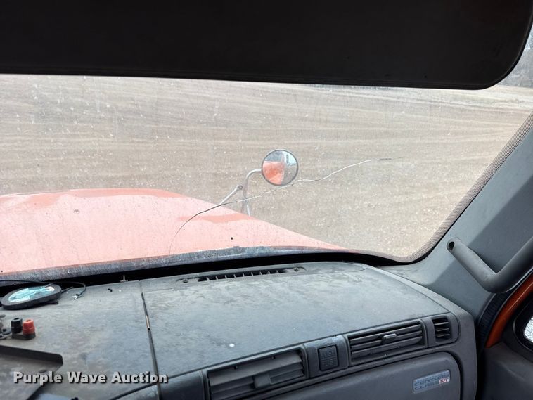 image for item EU5457 2007 Freightliner CST120 semi truck