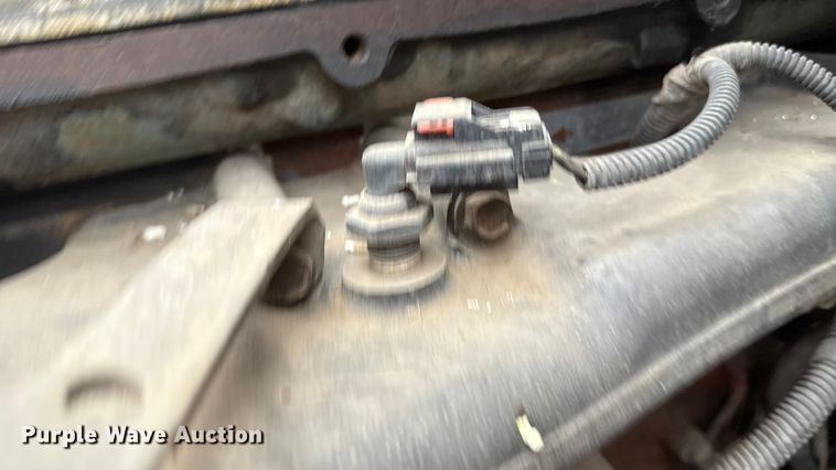 image for item EU5457 2007 Freightliner CST120 semi truck