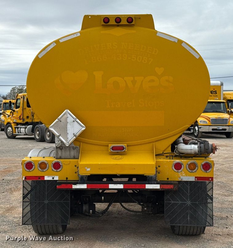 image for item EU5473 2005 Beall BAST-96-3-SB tank trailer