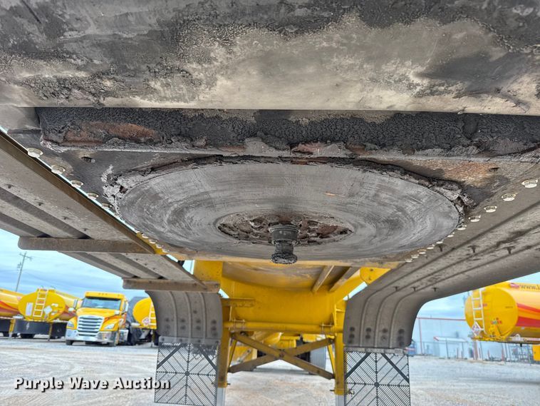 image for item EU5473 2005 Beall BAST-96-3-SB tank trailer