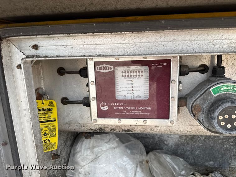 image for item EU5473 2005 Beall BAST-96-3-SB tank trailer