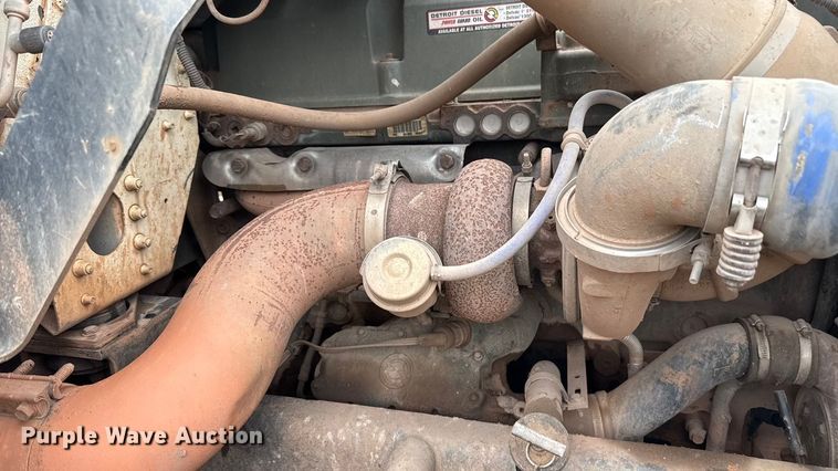 image for item EU5476 2003 Freightliner FLD120 dump truck