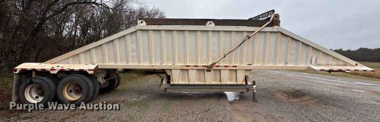 image for item EU5478 2016 CTS BDT-40 bottom dump trailer