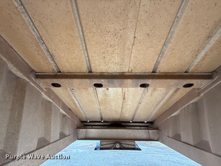 image for item EU5478 2016 CTS BDT-40 bottom dump trailer