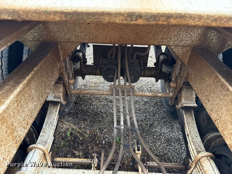 image for item EU5478 2016 CTS BDT-40 bottom dump trailer