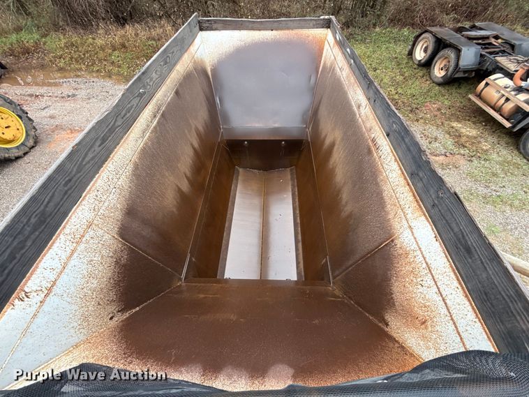 image for item EU5478 2016 CTS BDT-40 bottom dump trailer