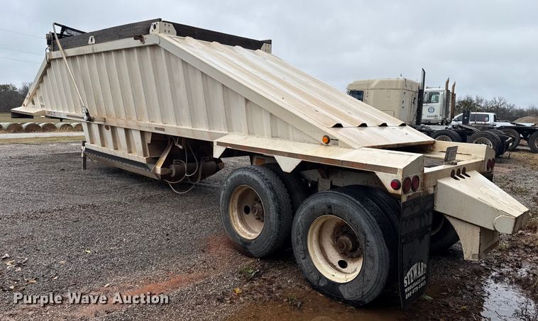 image for item EU5480 2015 Armor Lite SBD-40 bottom dump trailer