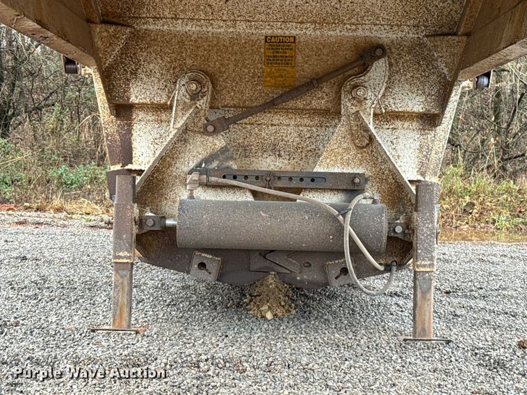 image for item EU5480 2015 Armor Lite SBD-40 bottom dump trailer