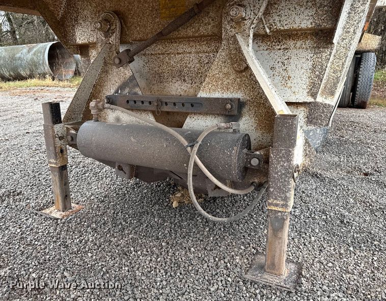 image for item EU5480 2015 Armor Lite SBD-40 bottom dump trailer