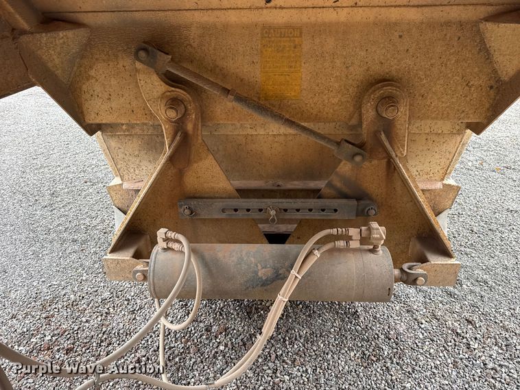 image for item EU5480 2015 Armor Lite SBD-40 bottom dump trailer