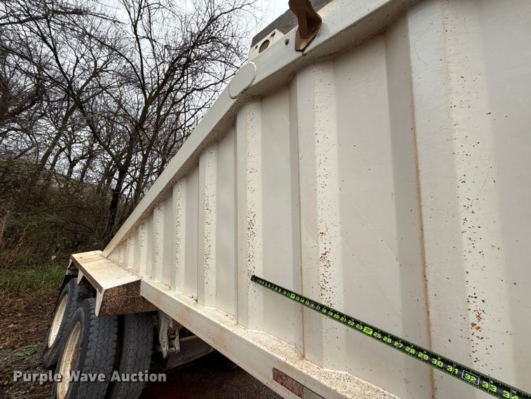 image for item EU5480 2015 Armor Lite SBD-40 bottom dump trailer