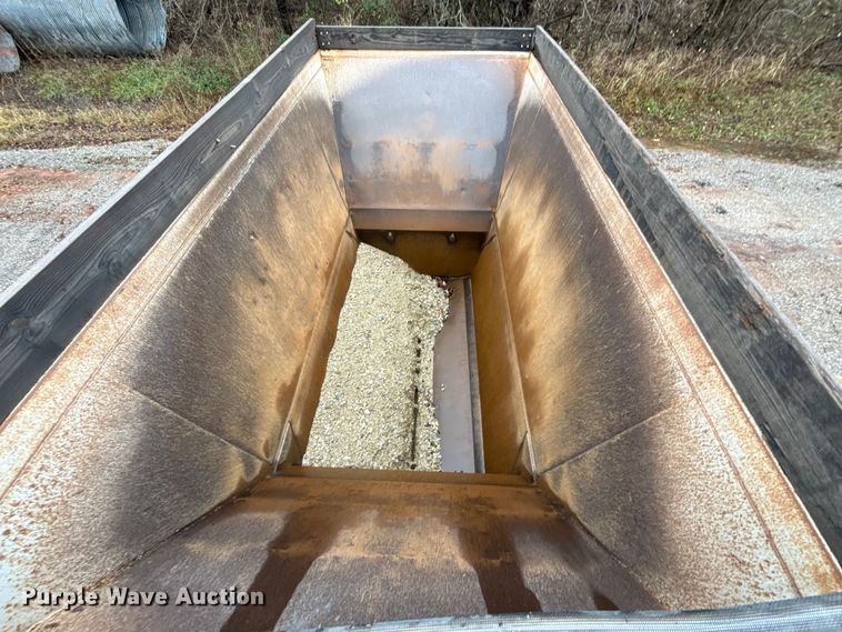 image for item EU5480 2015 Armor Lite SBD-40 bottom dump trailer