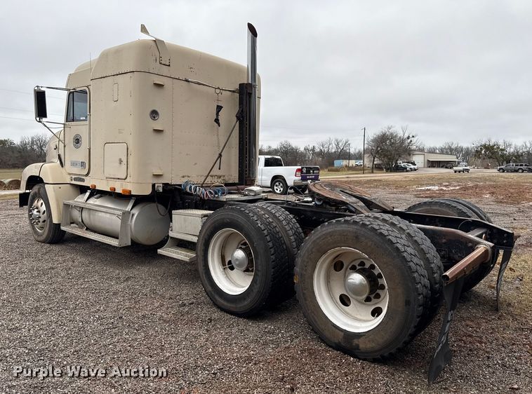 image for item EU5483 1996 Freightliner FLD112 semi truck
