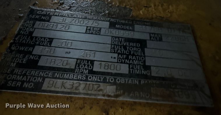 image for item EU5483 1996 Freightliner FLD112 semi truck