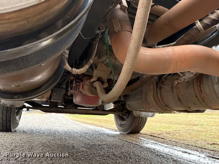 image for item EU5484 2018 Western Star 4900FA semi truck