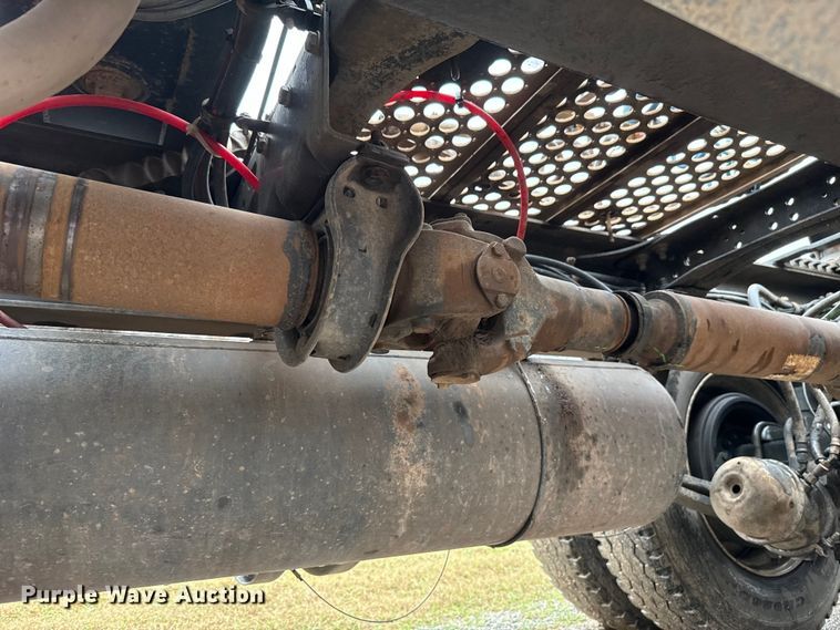 image for item EU5484 2018 Western Star 4900FA semi truck