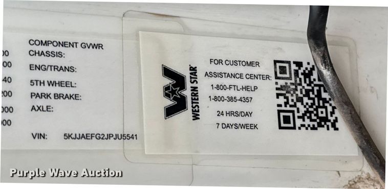 image for item EU5484 2018 Western Star 4900FA semi truck