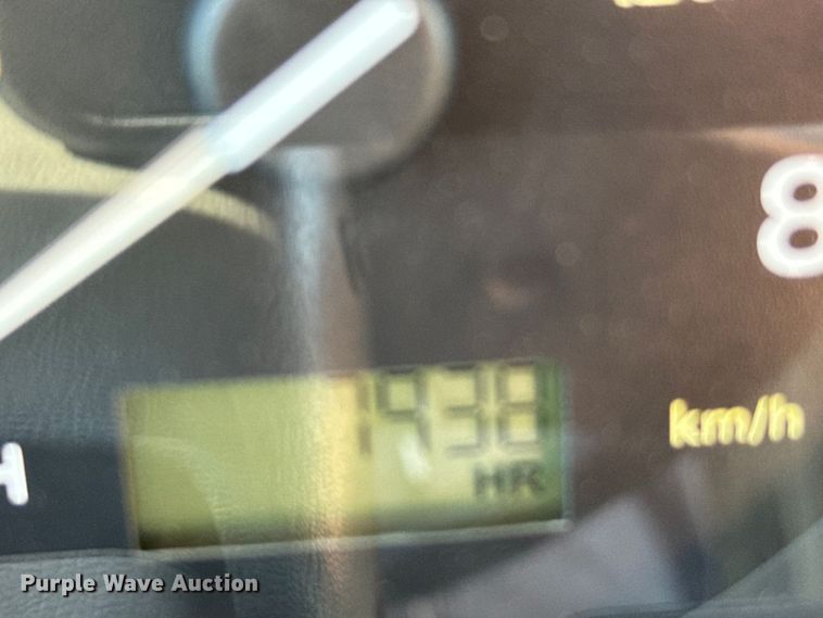 image for item EU6359 2007 Sterling L8500 Series truck cab and chassis