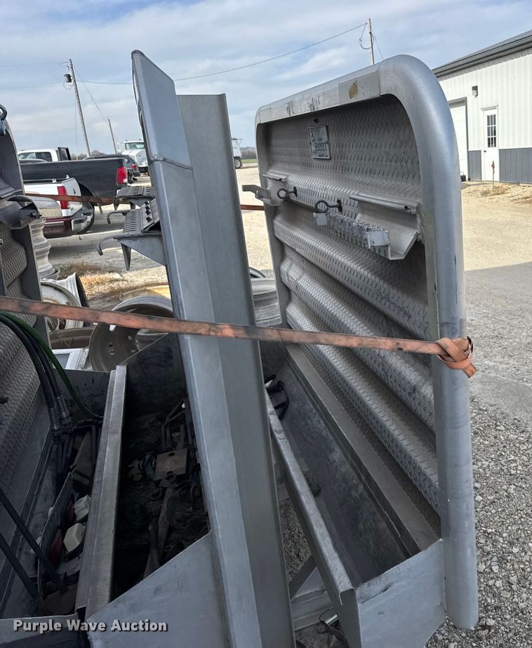 image for item EU6399 (4) truck headache racks