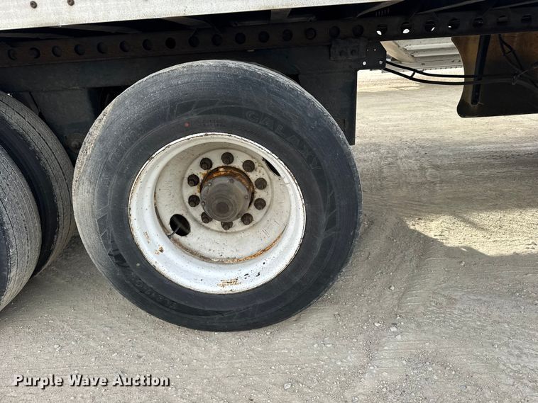 image for item EU6401 2012 Wabash dry van trailer