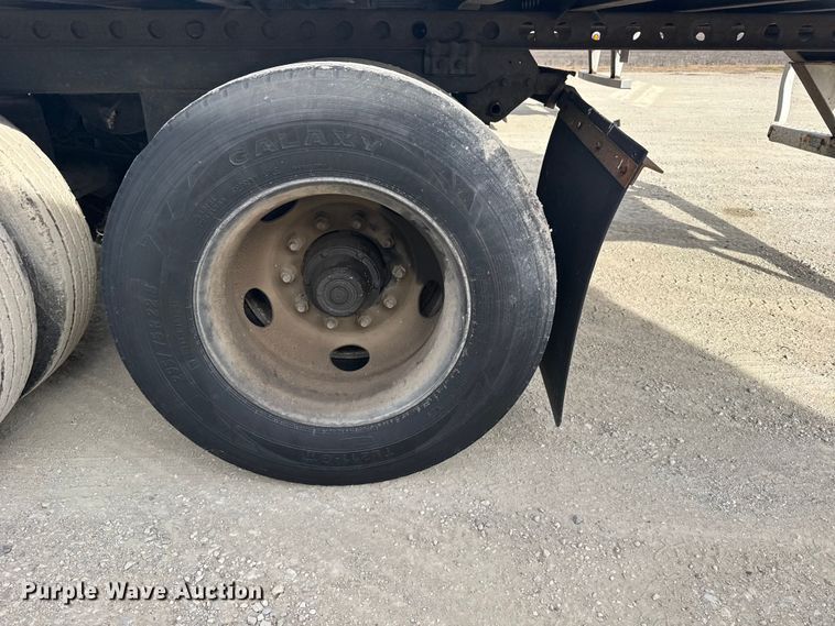 image for item EU6401 2012 Wabash dry van trailer