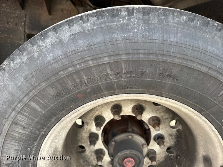 image for item EU6402 2011 Timpte, Inc bottom dump trailer