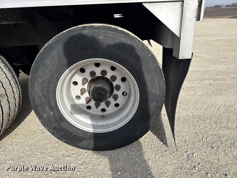 image for item EU6402 2011 Timpte, Inc bottom dump trailer