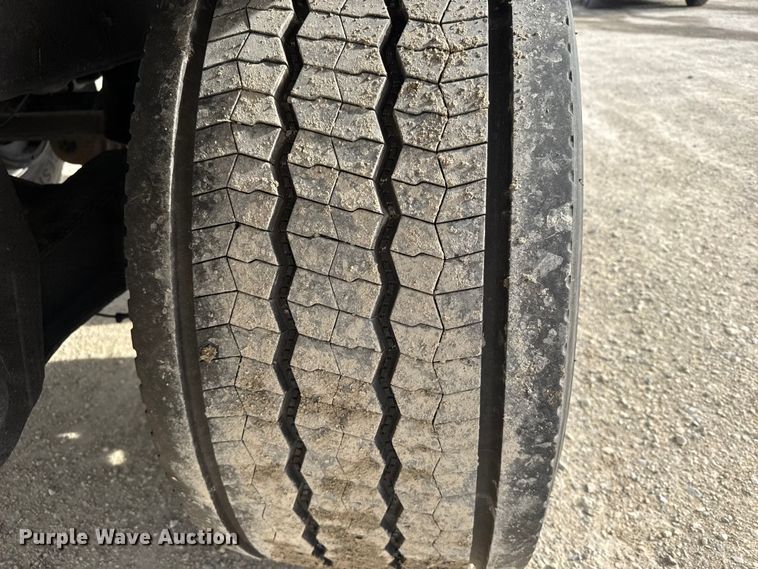 image for item EU6402 2011 Timpte, Inc bottom dump trailer