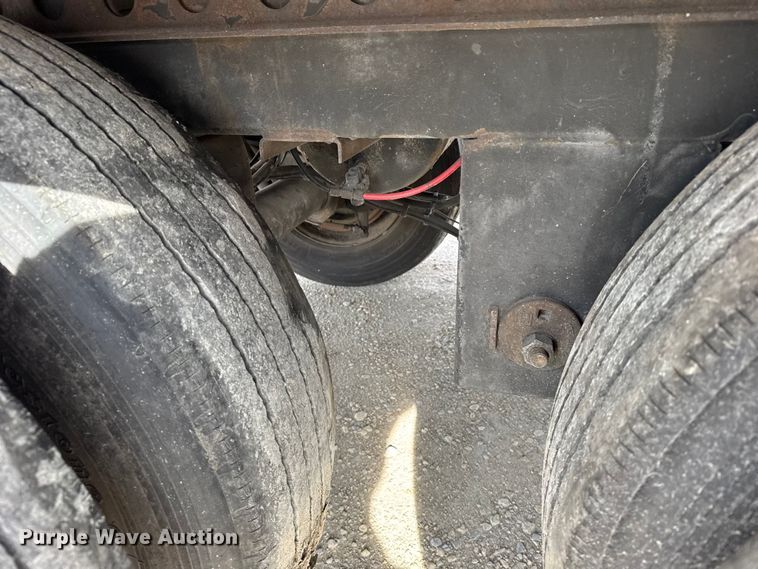 image for item EU6403 2009 Wabash refrigerated van trailer