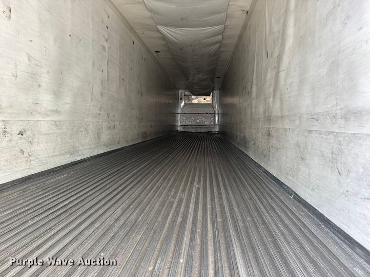 image for item EU6403 2009 Wabash refrigerated van trailer