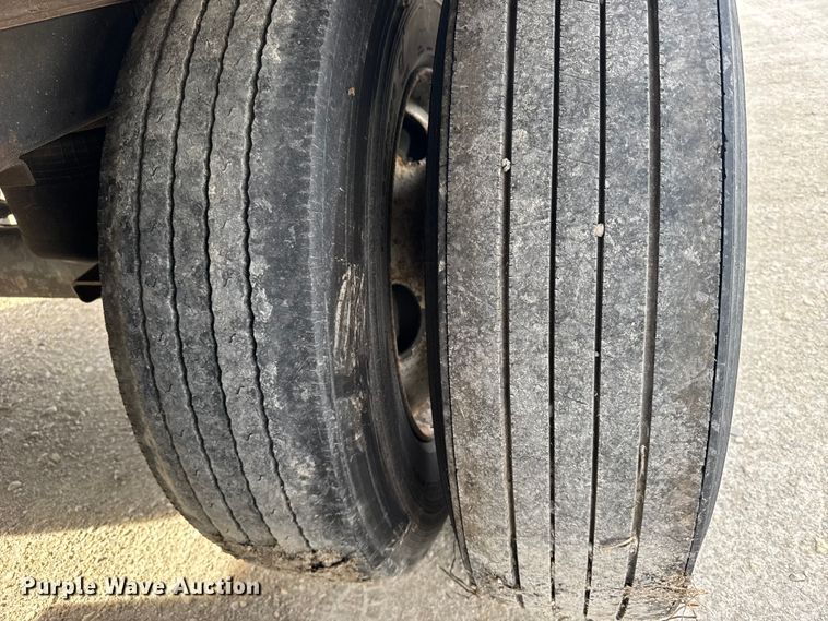 image for item EU6403 2009 Wabash refrigerated van trailer