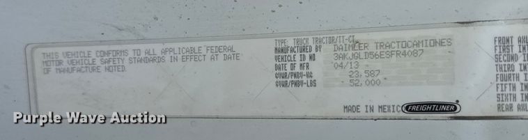 image for item EU6406 2014 Freightliner Cascadia semi truck