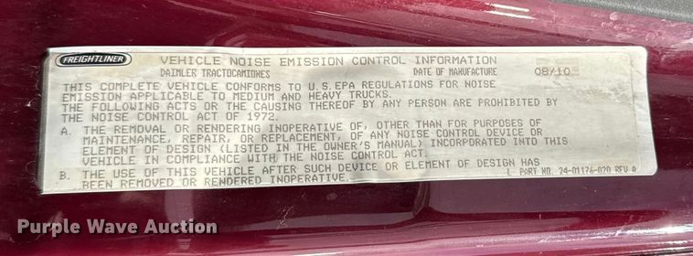 image for item EU6409 2011 Freightliner Cascadia semi truck