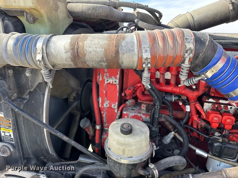 image for item EU6410 2009 Peterbilt 386 semi truck