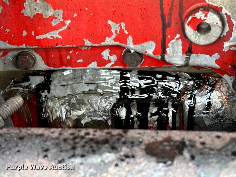 image for item EU6410 2009 Peterbilt 386 semi truck