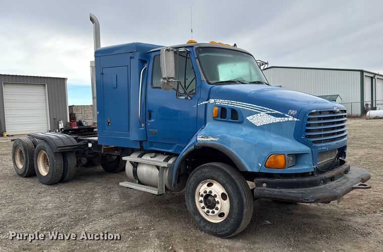 image for item EU6459 2007 Sterling L-Line semi truck