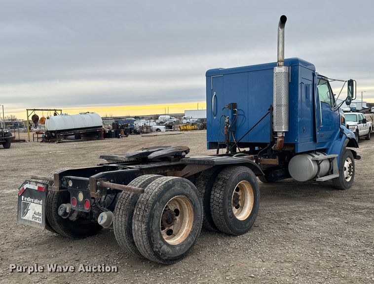 image for item EU6459 2007 Sterling L-Line semi truck