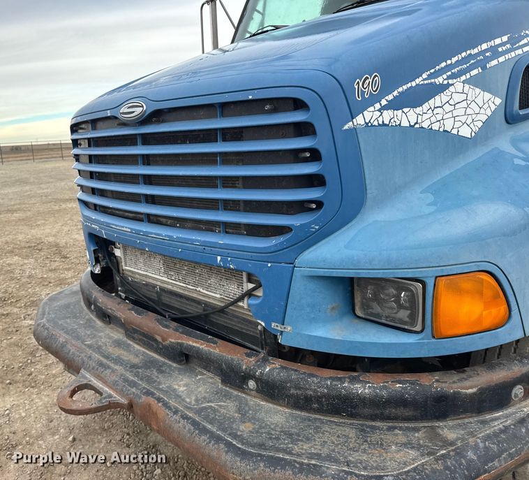 image for item EU6459 2007 Sterling L-Line semi truck