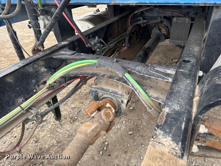 image for item EU6459 2007 Sterling L-Line semi truck