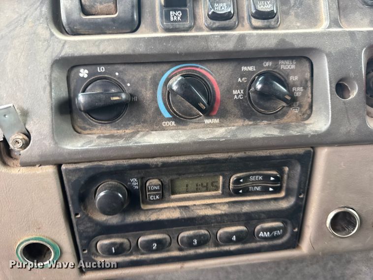 image for item EU6459 2007 Sterling L-Line semi truck