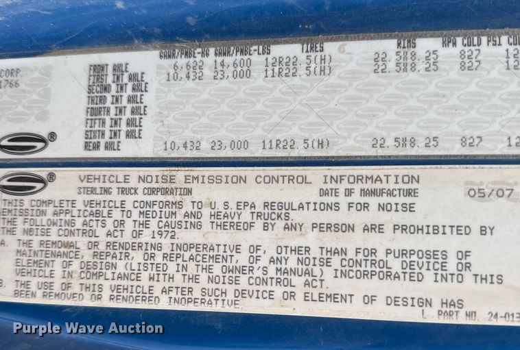 image for item EU6459 2007 Sterling L-Line semi truck