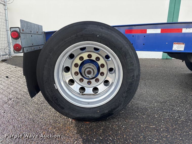 image for item EU8536 2013 Reinke container trailer