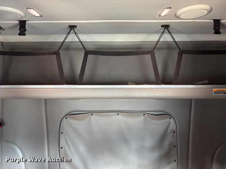 image for item EU8540 2017 Peterbilt 579 semi truck