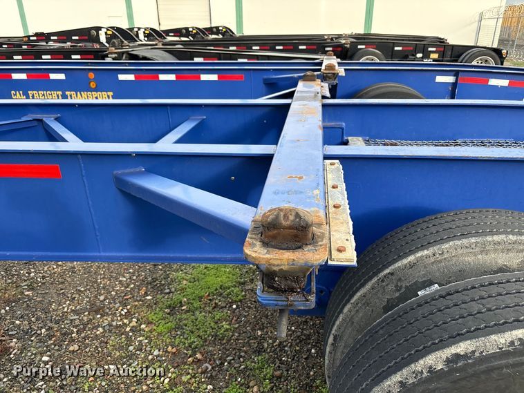 image for item EU8542 2013 Reinke container trailer