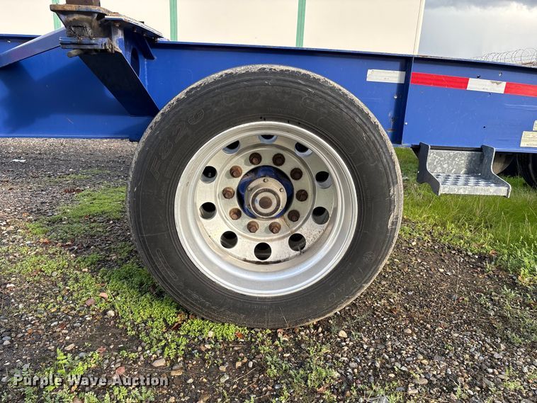 image for item EU8542 2013 Reinke container trailer