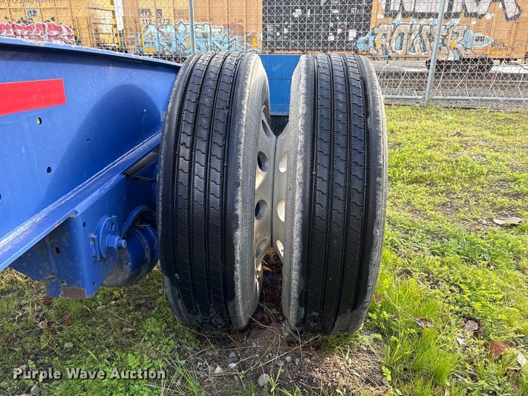 image for item EU8542 2013 Reinke container trailer